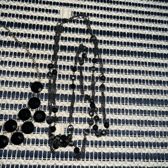 Assorted Chunky Statement Necklaces Lots of 4 Necklaces - Picture 4 of 5